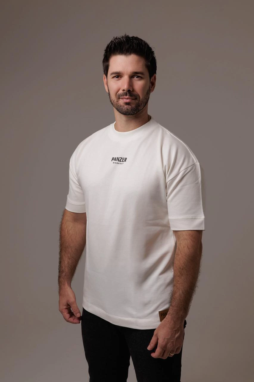 Camiseta Oversized Casual — Off White