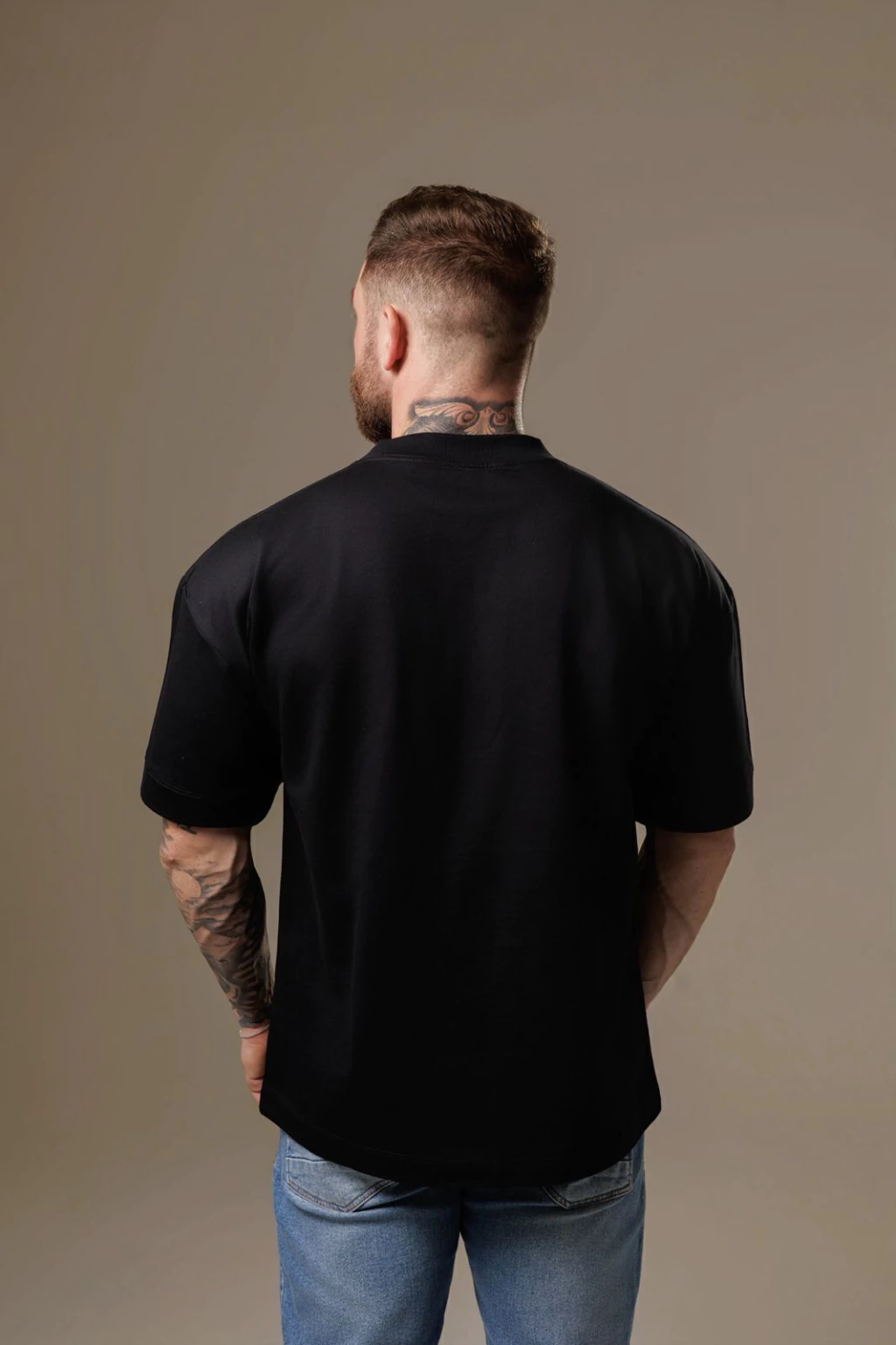 Camiseta Oversized Casual — outro ângulo